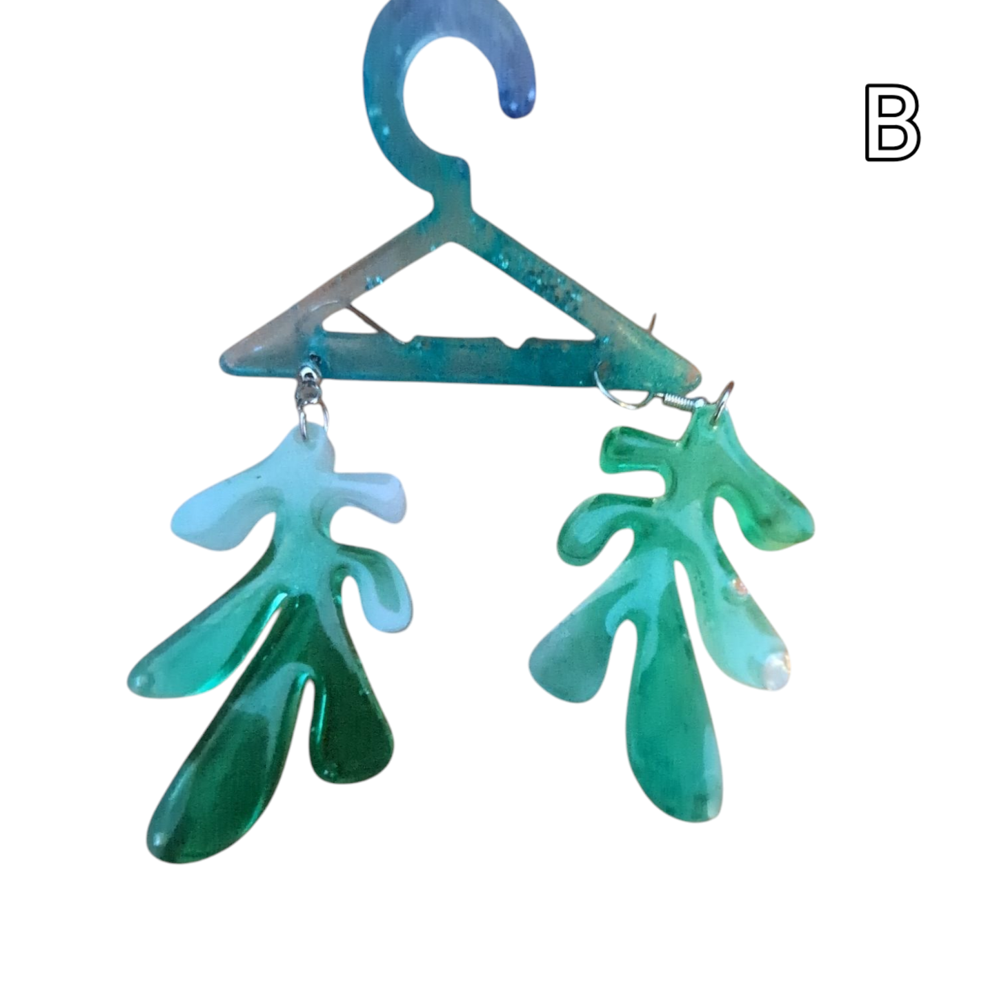 Leaf earrings
