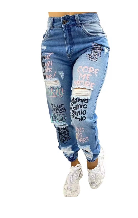Letter Print Slant Pocket Ripped Jeans