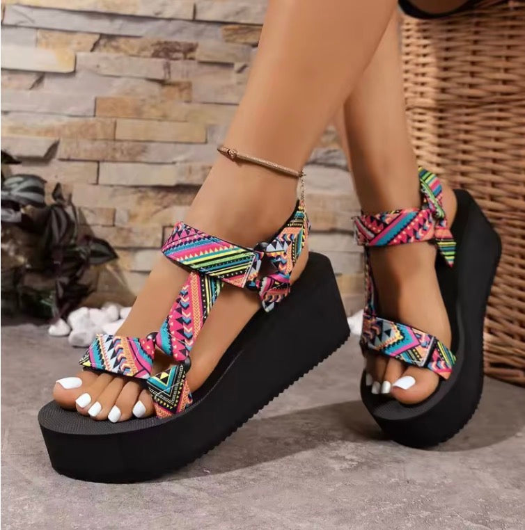 Thick Soled Comfort Cloth Sandals