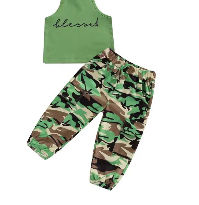 Girls Sleeveless Letter Print Sling Tank Tops + Elastic Waist Camouflage Trousers