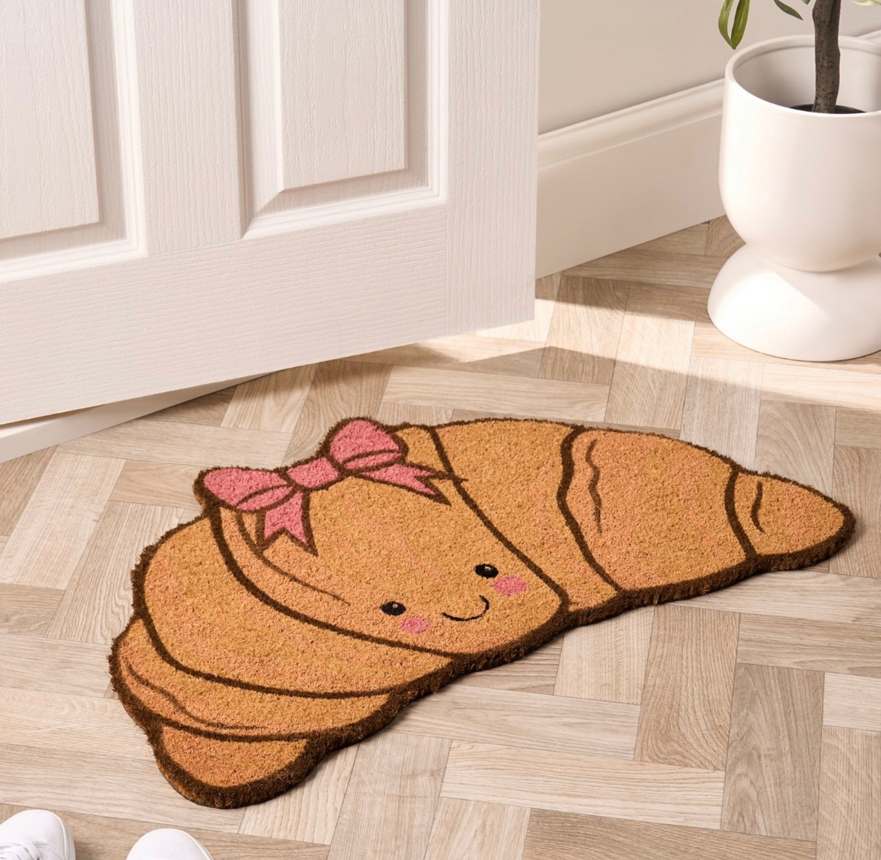 Bow Croissant Shaped Coir Mat