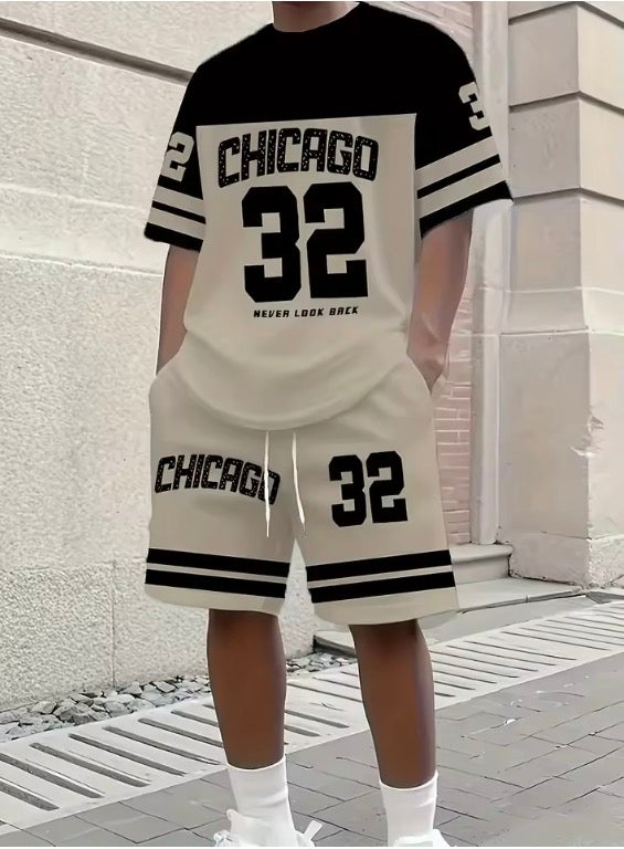 Men's Chicago-Themed Relaxed Set Size 32 Printed T-Shirt and Shorts Set
