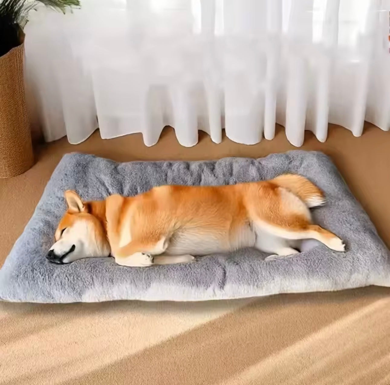 Luxury Plush Pet Bed – ultimate Comfort for Dogs & Cats.