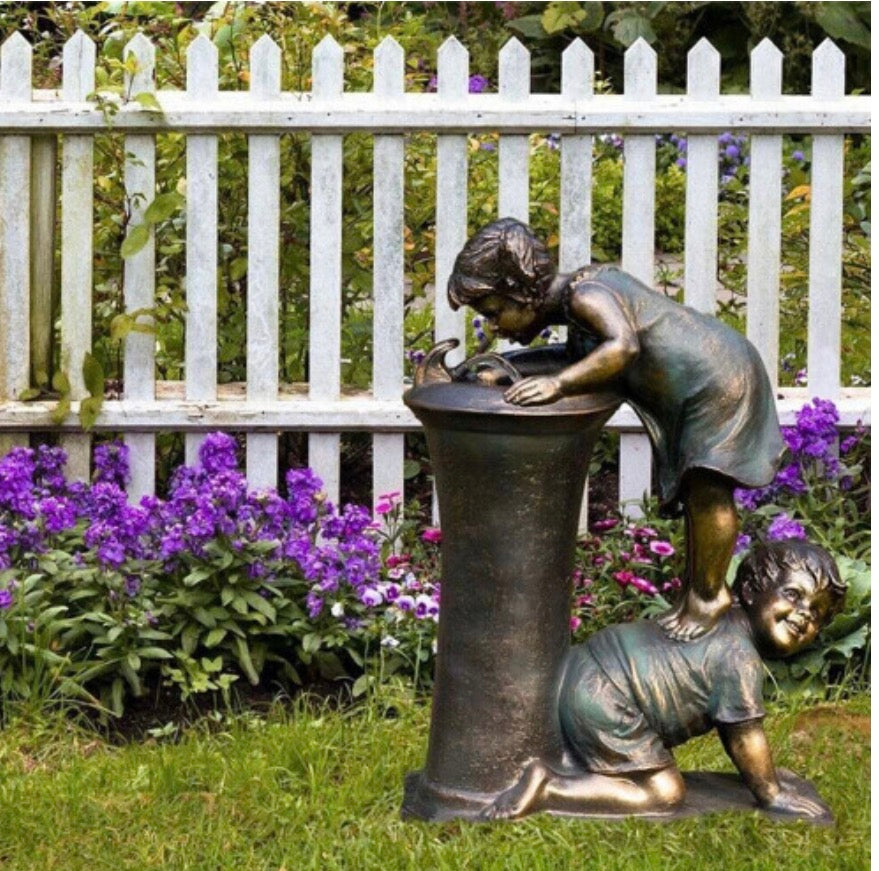 Crafts Statues Garden Ornaments Outdoor Decor Kissing Kids Boy and Girl