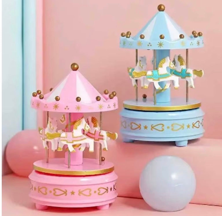Luxury Carousel Music Box 4 Horses Rotate Rotation Romantic Luxury