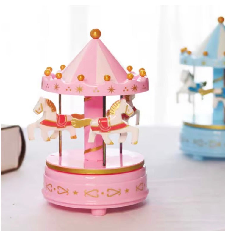 Luxury Carousel Music Box 4 Horses Rotate Rotation Romantic Luxury