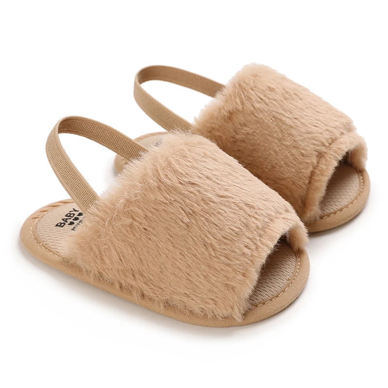 🌟 Baby Fluffy Faux Fur Slippers – Soft Sole Cosy Sandals (0–18 Months) 🌟