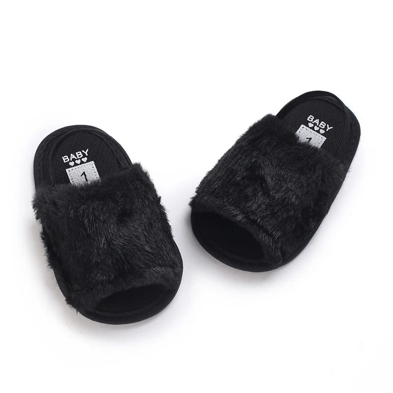 🌟 Baby Fluffy Faux Fur Slippers – Soft Sole Cosy Sandals (0–18 Months) 🌟