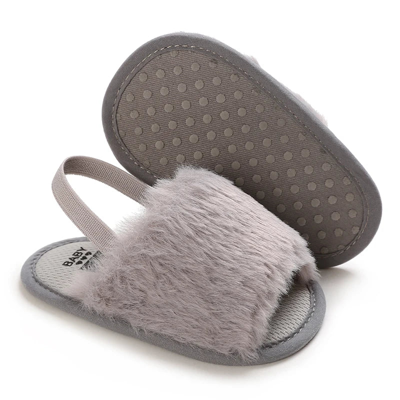 🌟 Baby Fluffy Faux Fur Slippers – Soft Sole Cosy Sandals (0–18 Months) 🌟
