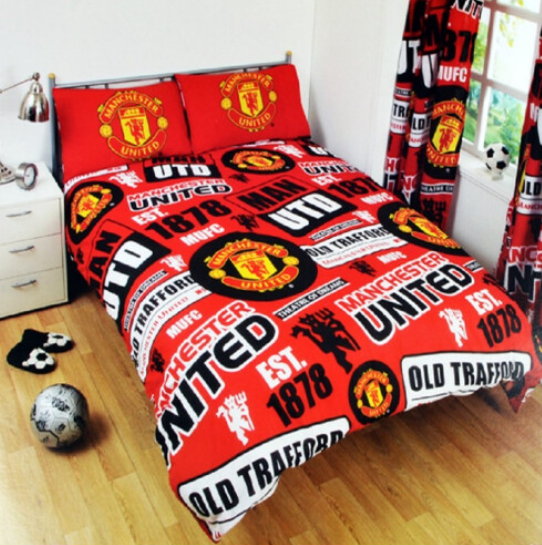 Manchester United FC Football Patch Duvet and Pillow Case Set