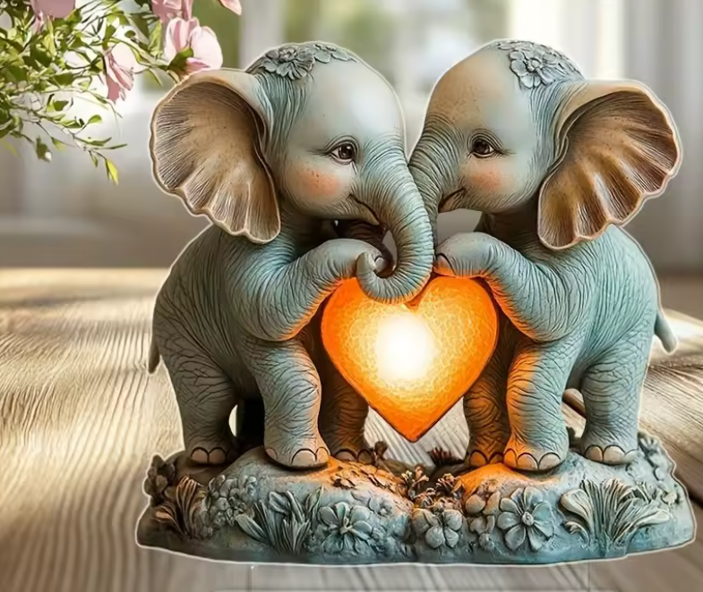 1 piece of elephant and heart-shaped home decoration