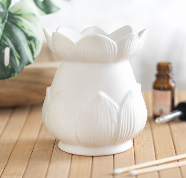 White Lotus Flower Oil Burner