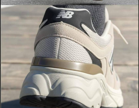 Ladies New Balances