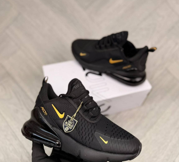 Nike 270s Ladies Trainers