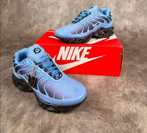 Women’s Air-Cushion Style Trainers