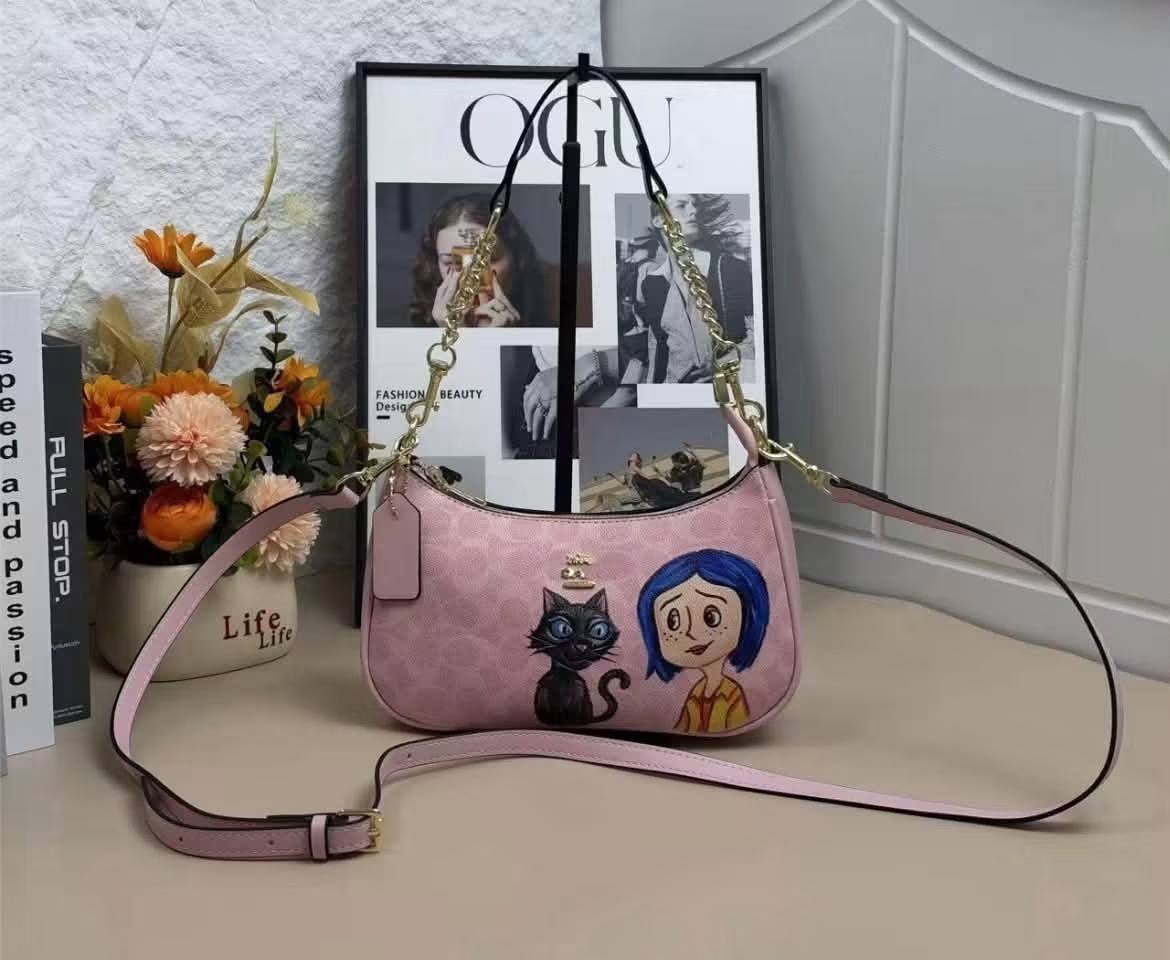 BOOOO-TIFULL BAGS🦋