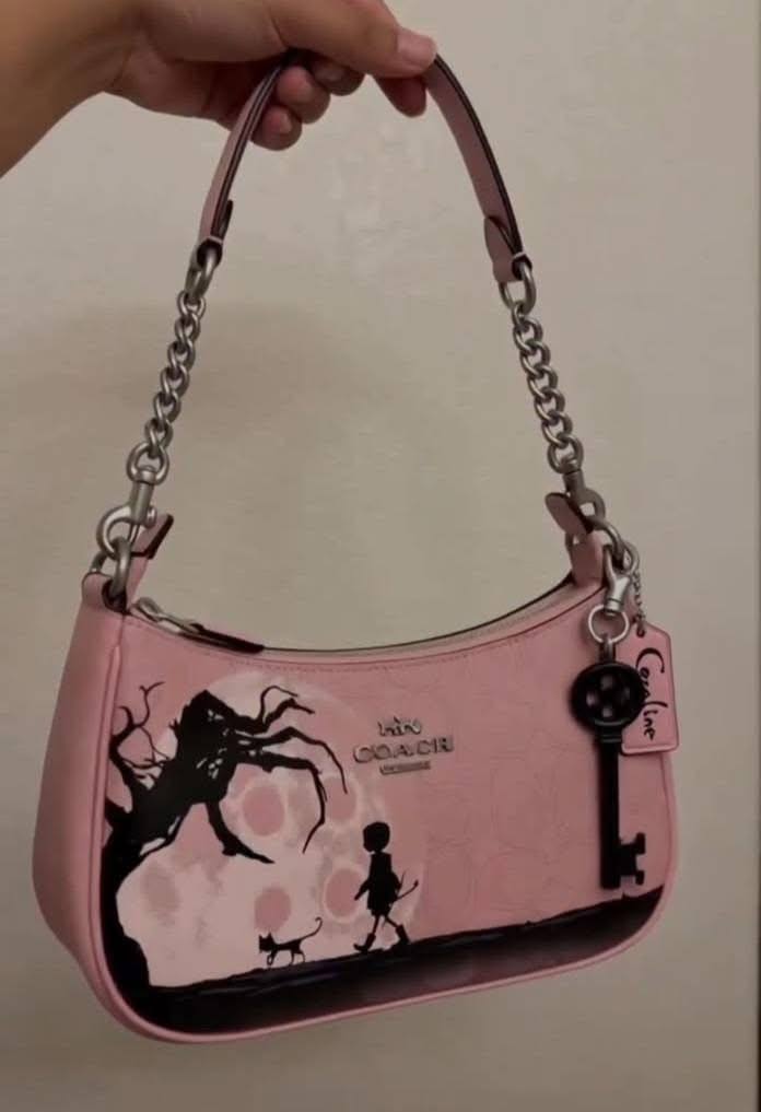 BOOOO-TIFULL BAGS🦋