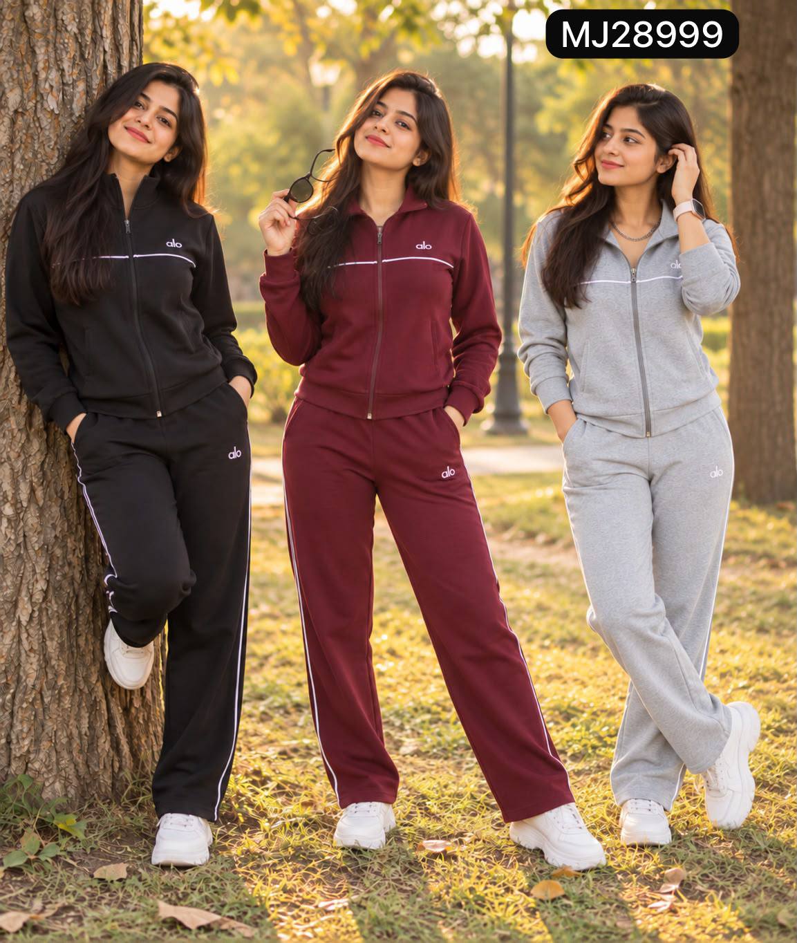 Ladies Tracksuit Sets 🦋